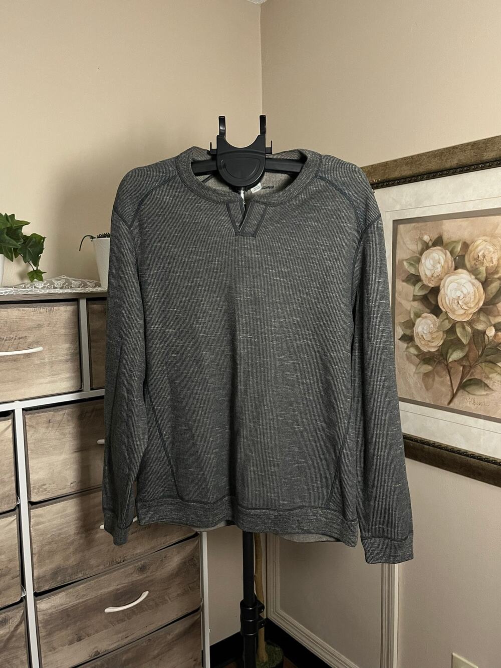 Tommy Bahama Reversible Men’s Large Gray Long Sleeve Pullover Sweatshirt